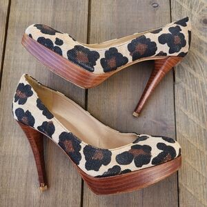 Stuart Weitzman Leopard Print High Heels Sz 7
